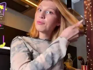 Camsoda Free Porn Cam of vynilaforever