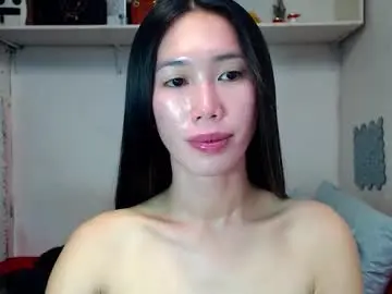 Chaturbate Live Sex Cam of asianqt19