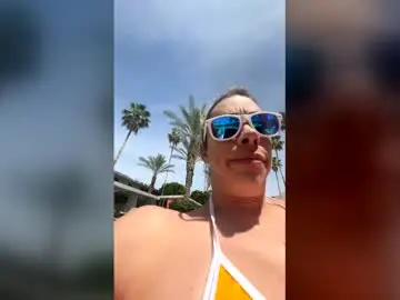 Chaturbate Watch Live Sex Cams of caseykissesxoxo