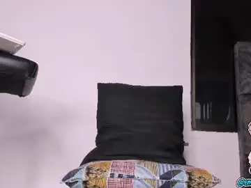 Chaturbate Live Porn of kiryto_babyhot1