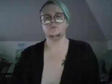 Chaturbate Sex Cam of queerlyjaz