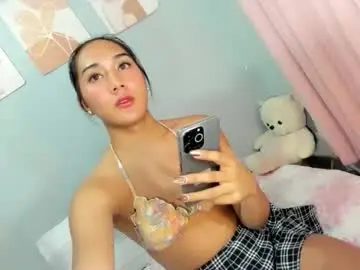 Chaturbate Free Live Porn of ellats_18