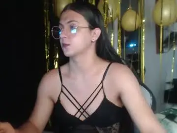 Chaturbate Best live sex cam show of camila_bigcock_ts
