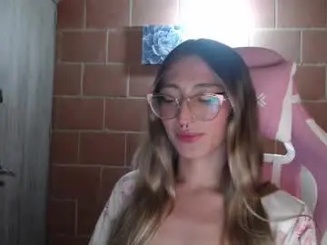 Chaturbate Adult Webcam of andrea_camila