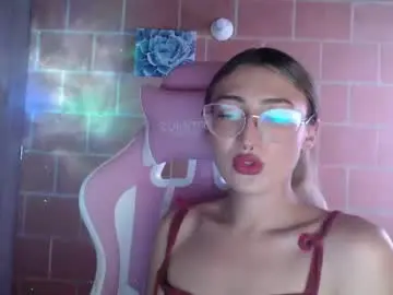 Chaturbate Live Porn of andrea_camila