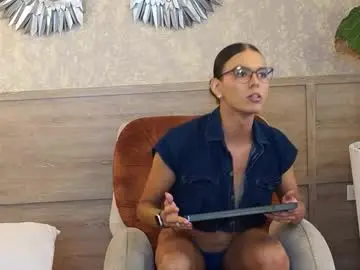 Chaturbate Sex Chat of luxa_velvett