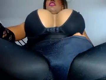 Chaturbate Adult Webcam of valentinabigcock23