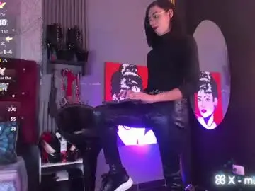 Chaturbate Watch Live Sex Cams of miss_nicolesds