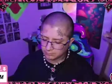 Chaturbate Private Sex Chat of ftmbiggestclit