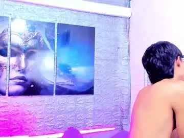 Chaturbate Live Sex Cam of carolinejesh