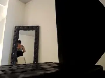 Chaturbate Live Porn of desireth_glow