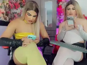 Chaturbate Live Porn of thiara_veky