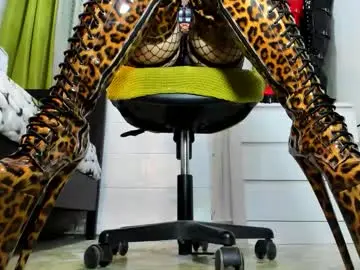 Chaturbate Free Porn Cam of mistresstiffany69