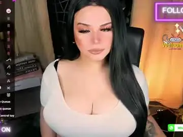 Chaturbate Live Sex Cam of xhugeharleyselfsuckerx