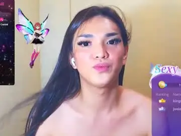 Chaturbate Live Sex Cam of hollywoodbitch