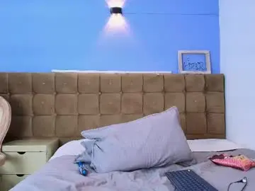 Chaturbate Adult Video Chat of liiaa_sweett_