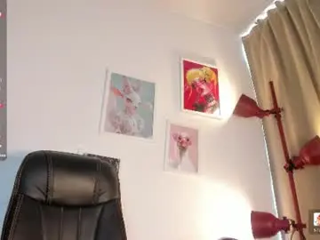Chaturbate Sex Chat of gia_demiee