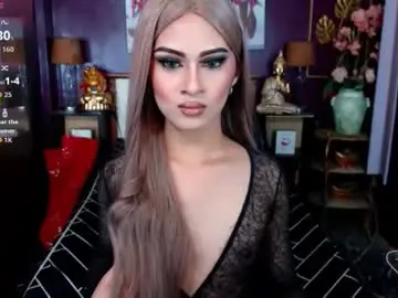 Chaturbate Sex Cam of plastique_patricia