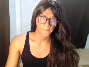Chaturbate Adult Webcams of naughtyhot_star19