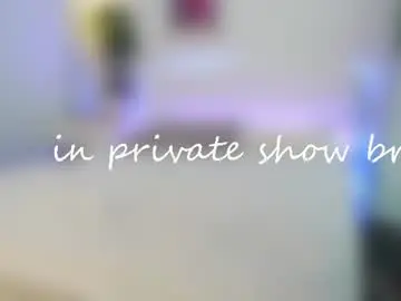 Chaturbate Free Live Porn of lilyreina