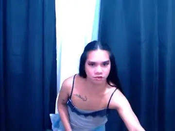 Chaturbate Live Sex Cam of sweet_zoey12