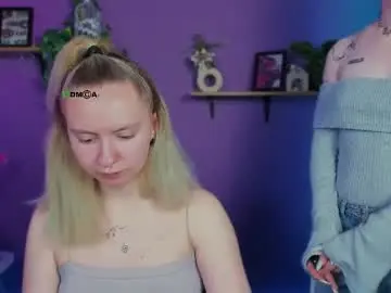 Chaturbate Live Sex Cam of eva_drive