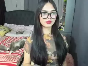 Chaturbate Sex Cam of naughty_emmats