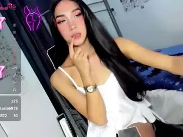 Chaturbate Free Live Porn of azalea_cum69