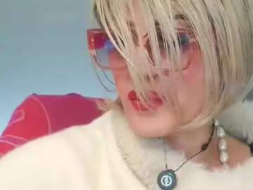 Chaturbate Watch Live Sex Cams of ladyoxana