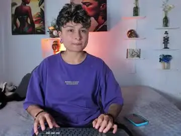 Chaturbate Best live sex cam show of zuryramirez_