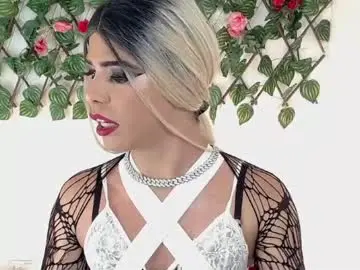 Chaturbate Live Porn of kristal_queen01
