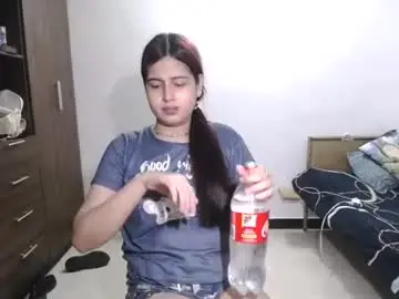Chaturbate Sex Cam of pia_alonzo30