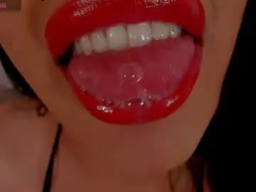 Chaturbate Live Sex Cam of sweet_eliizabeth