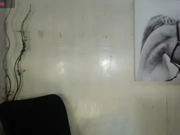Chaturbate Free Live Porn of devine_g