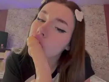 Chaturbate Live Sex Cam of your_tender_doll