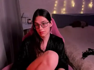 Chaturbate Live Sex Cam of alfred_jones