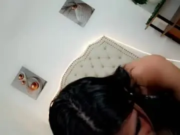 Chaturbate Adult Video Chat of yara_belle