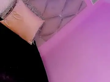 Chaturbate Nude Webcam of daniiela_ember