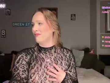 Chaturbate Sex Chat of greenxxxqueen