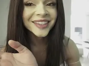 Chaturbate Live Sex Cam of sweetest_bella