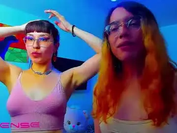 Chaturbate Live Sex Cam of raven_kittyy