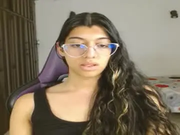 Chaturbate Live Sex Cam of engiel_phoenix