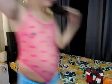 Chaturbate Adult Webcam of hugejuicyhotdog