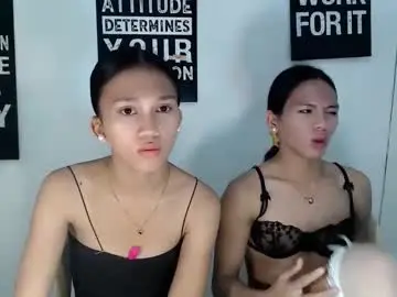 Chaturbate Live Sex Cam of kissykittenx_