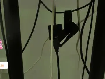 Chaturbate Sex Chat of vain_sexualxx