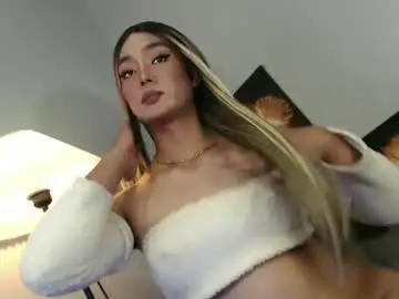 Chaturbate Live Sex Cam of lovers_moon22