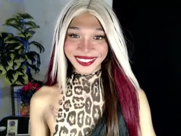 Chaturbate Best live sex cam show of blackbarbie_jamie