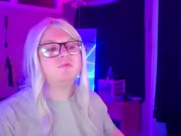Chaturbate Watch Live Sex Cams of elenakryshenko