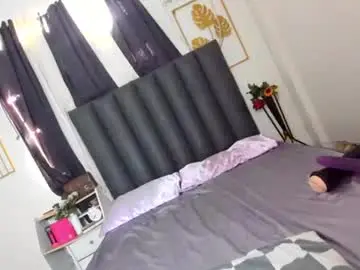 Chaturbate Best live sex cam show of hannah_louissex