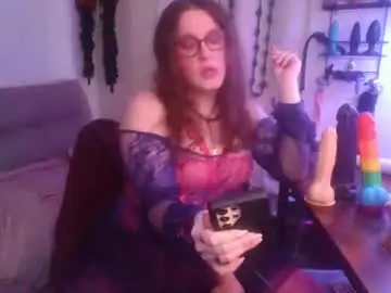 Chaturbate Live Sex Cam of mxsissycharlotte